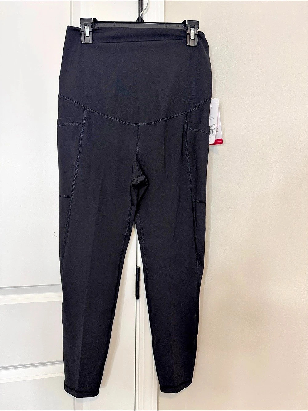 Ingrid & Isabel Everyday Maternity Active Leggings
